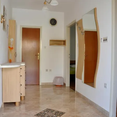 Bilic Guest house 3*